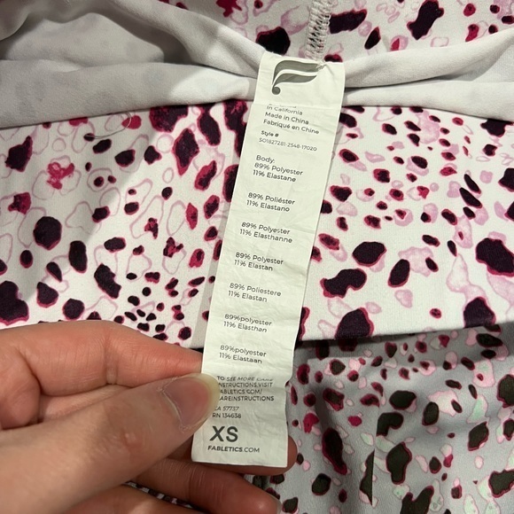 Fabletics‎ Spotted Orchid Olesia Shorts - Picture 7 of 11